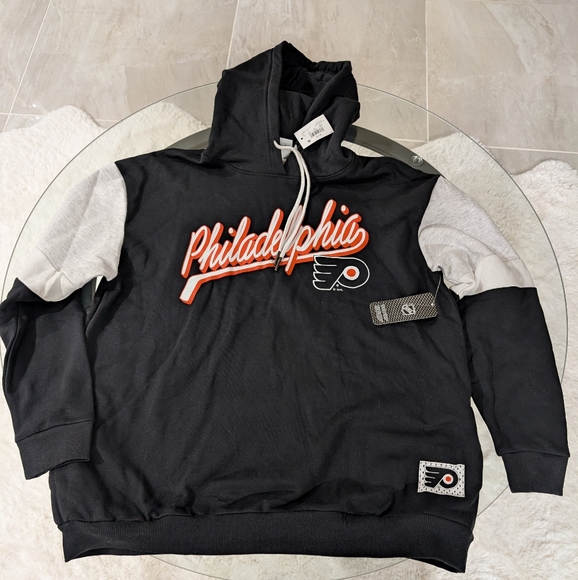 Philadelphia Flyers Hoodie NWT Small - Picture 2 of 5